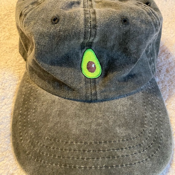 Baseball cap - Picture 2 of 5